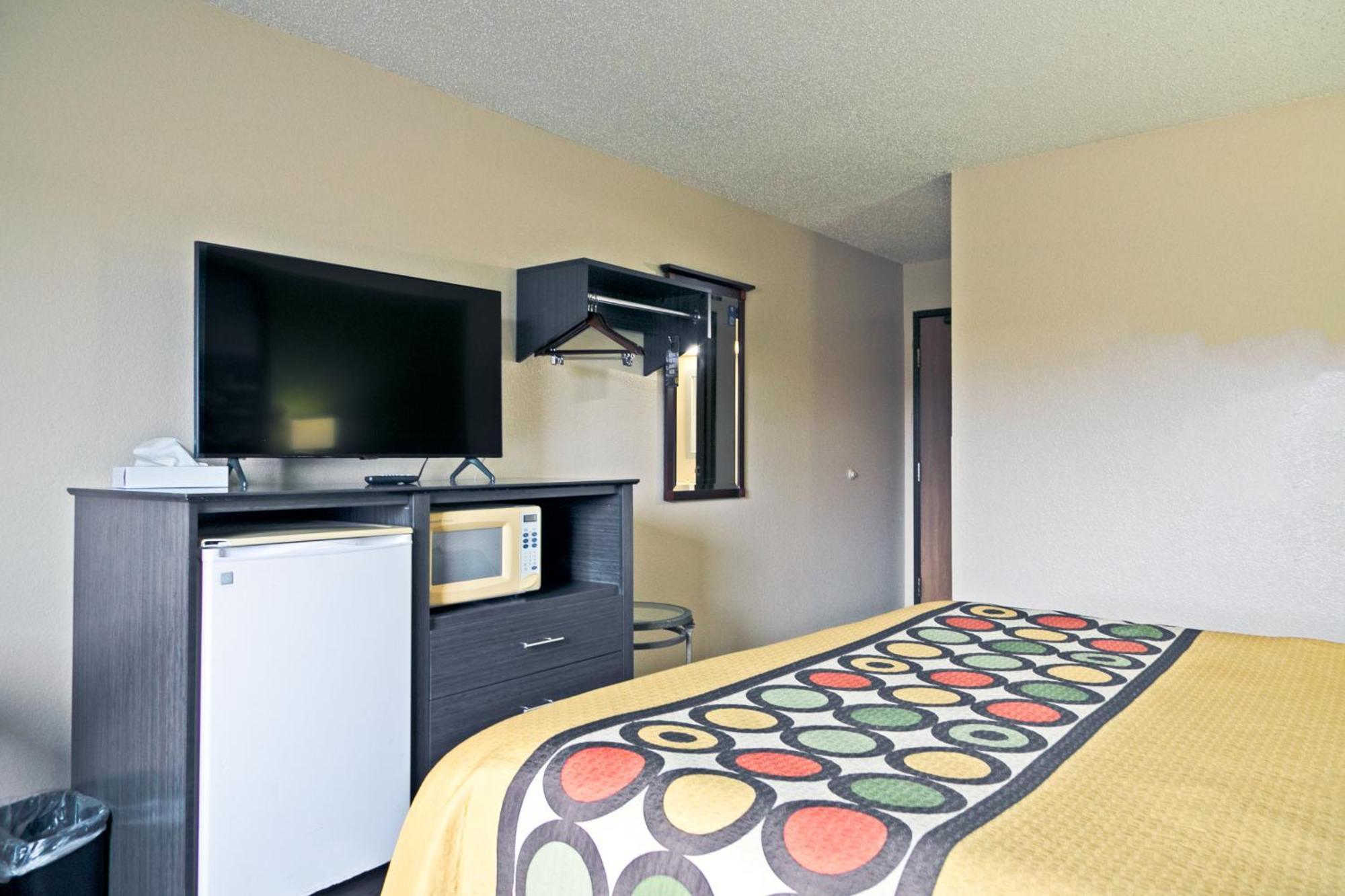 Super 8 By Wyndham Augusta Ft Eisenhower Area Extérieur photo